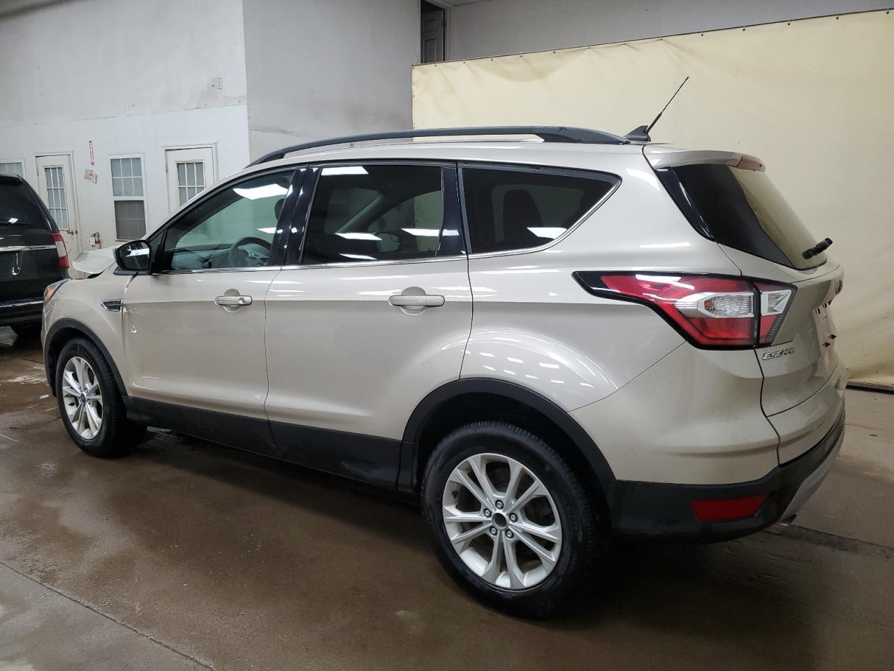 2018 Ford Escape Se - Image 2
