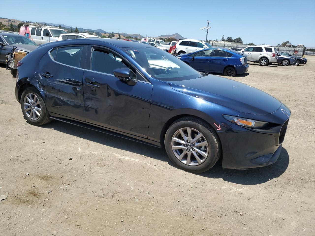 2021 Mazda 3 - Image 4