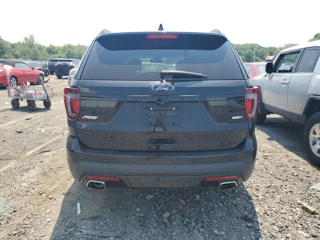 2017 Ford Explorer Sport - Фото 6