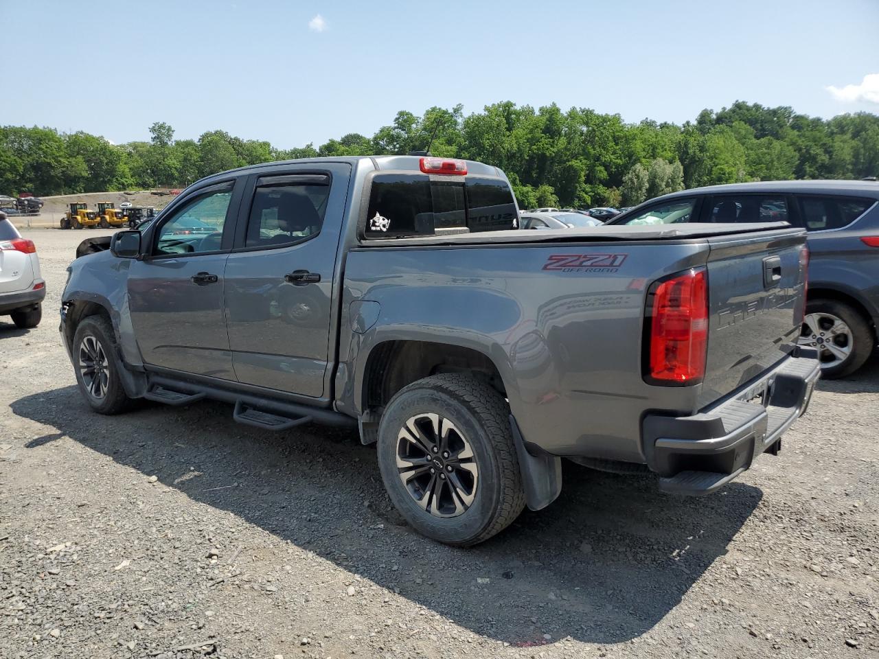 2022 Chevrolet Colorado Z71 - Image 2