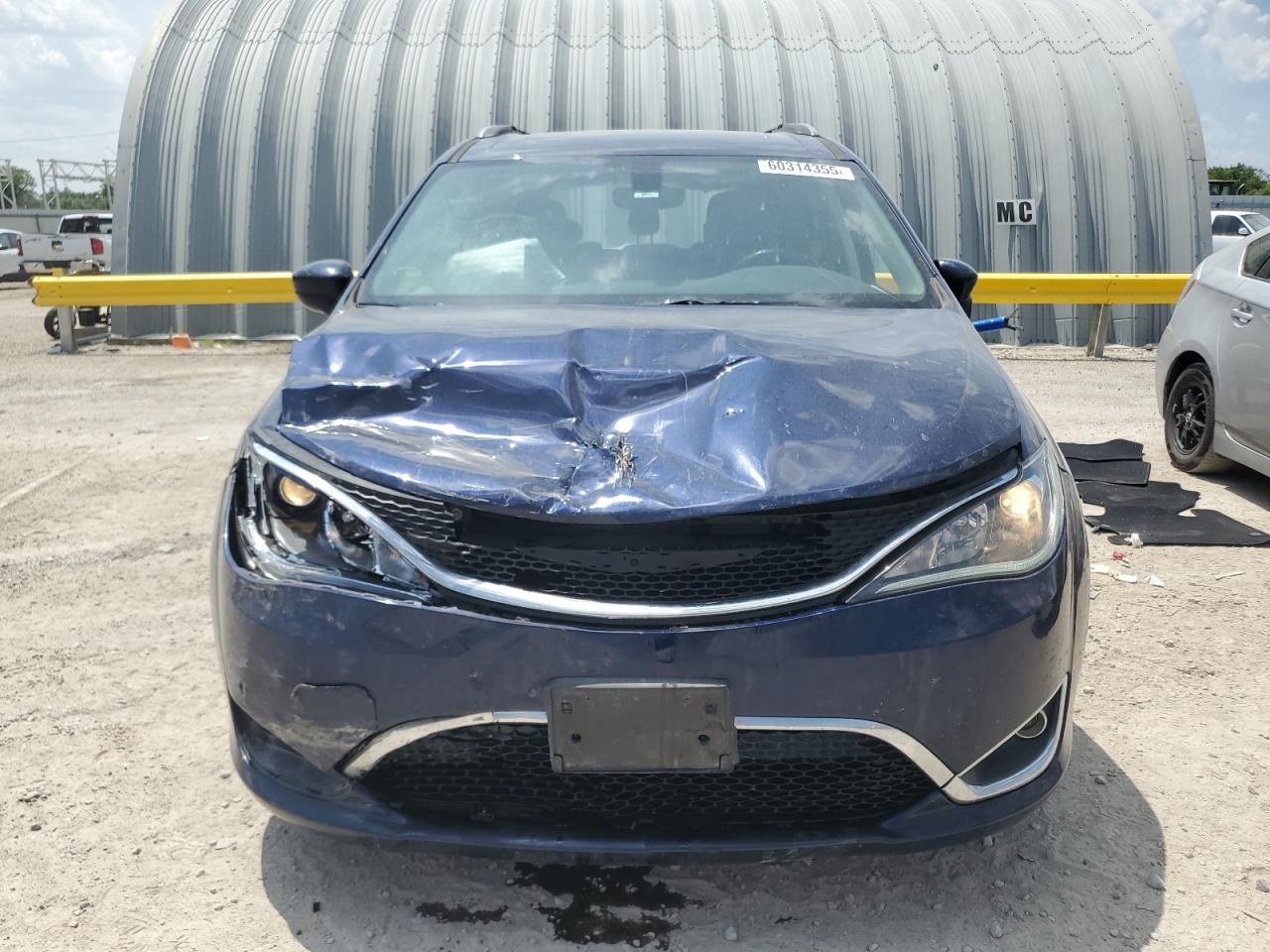 2018 Chrysler Pacifica Touring L Plus - Фото 5