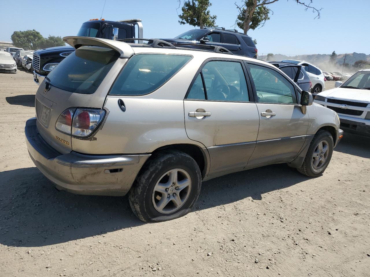 2002 Lexus Rx 300 - Фото 3