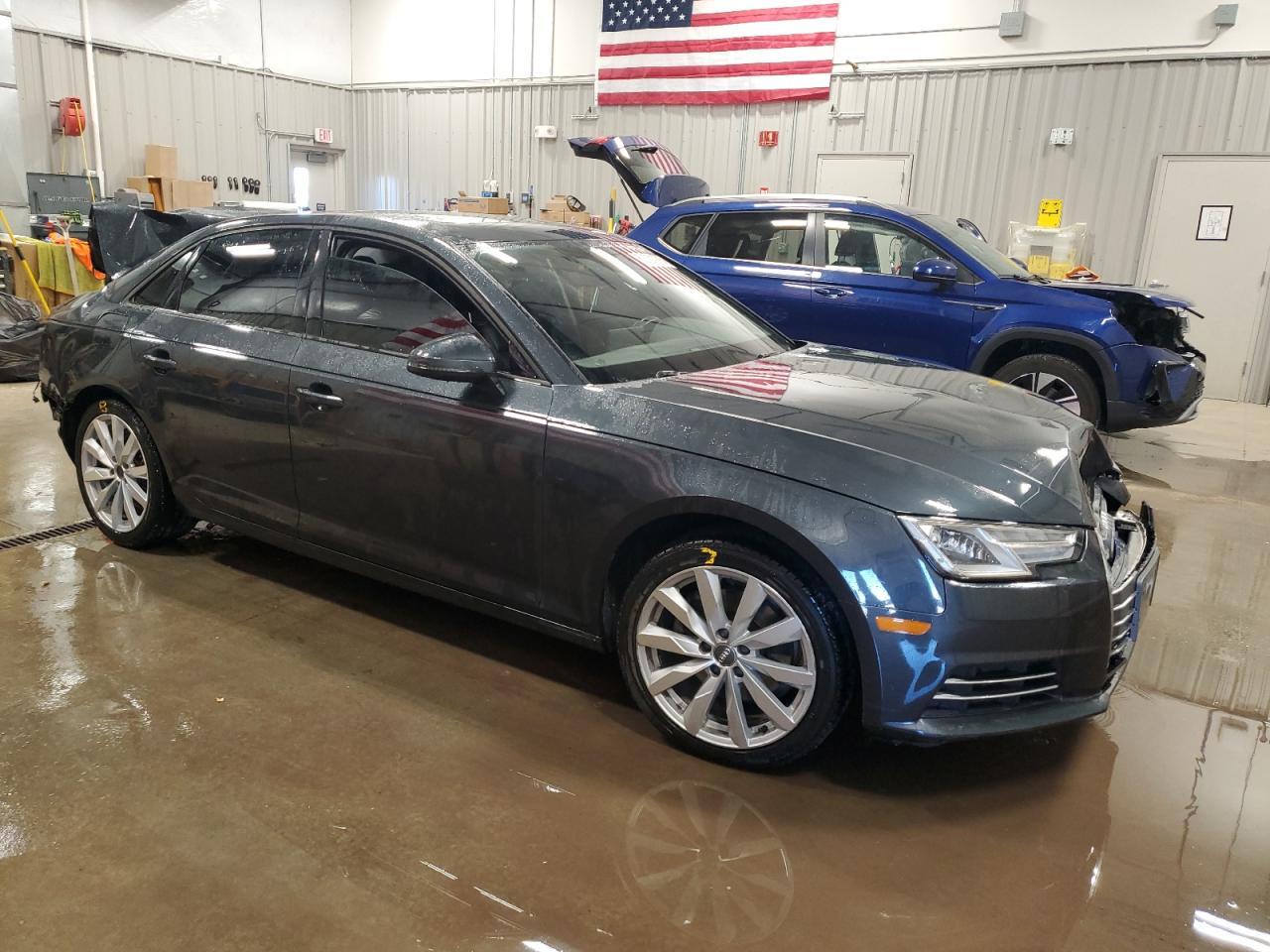 2017 Audi A4 Ultra Premium - Фото 4