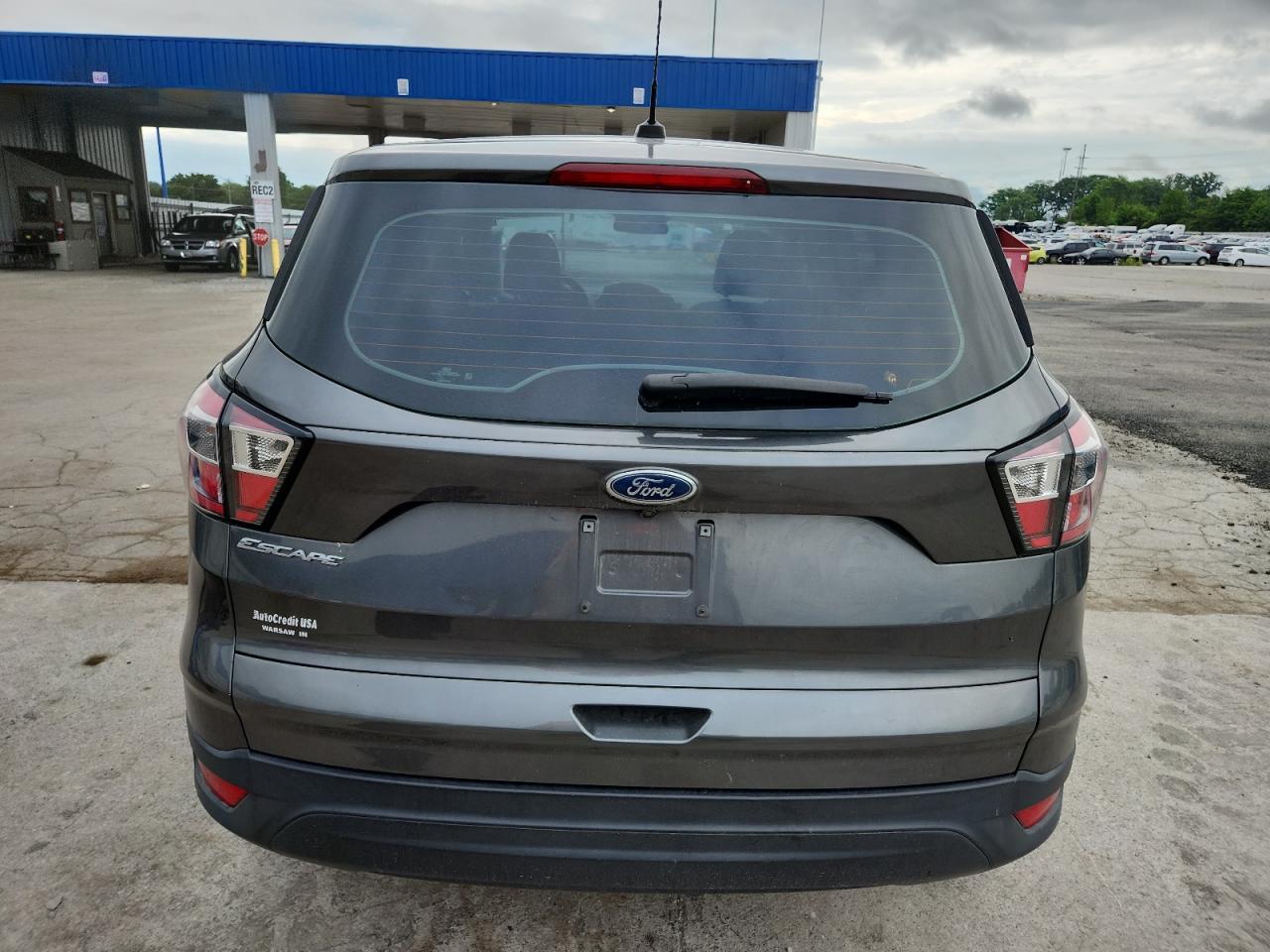 2017 Ford Escape S - Image 6