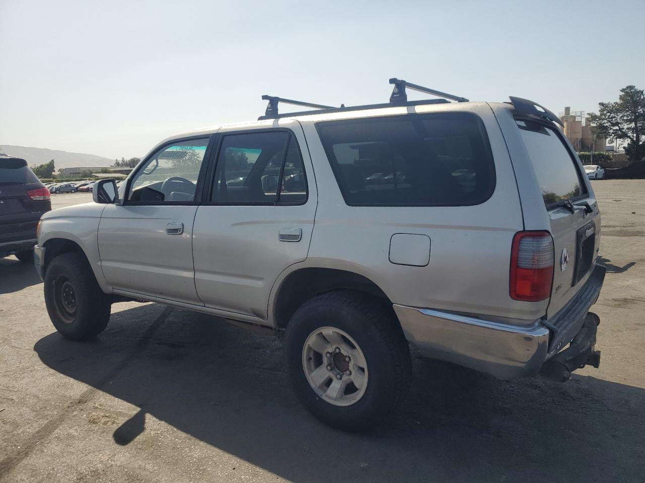 1997 Toyota 4Runner Sr5 - Image 2