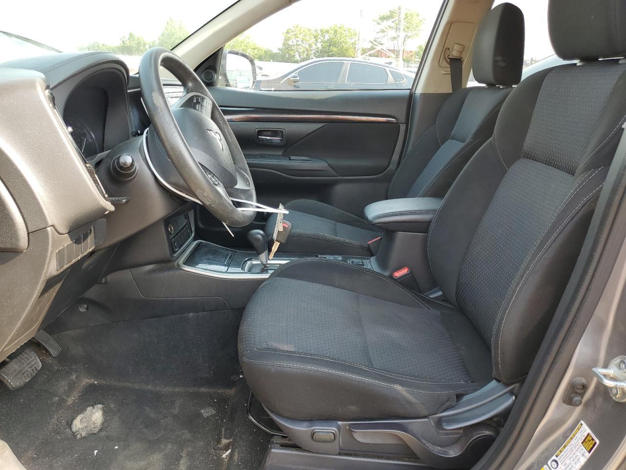 2020 Mitsubishi Outlander Es - Фото 7