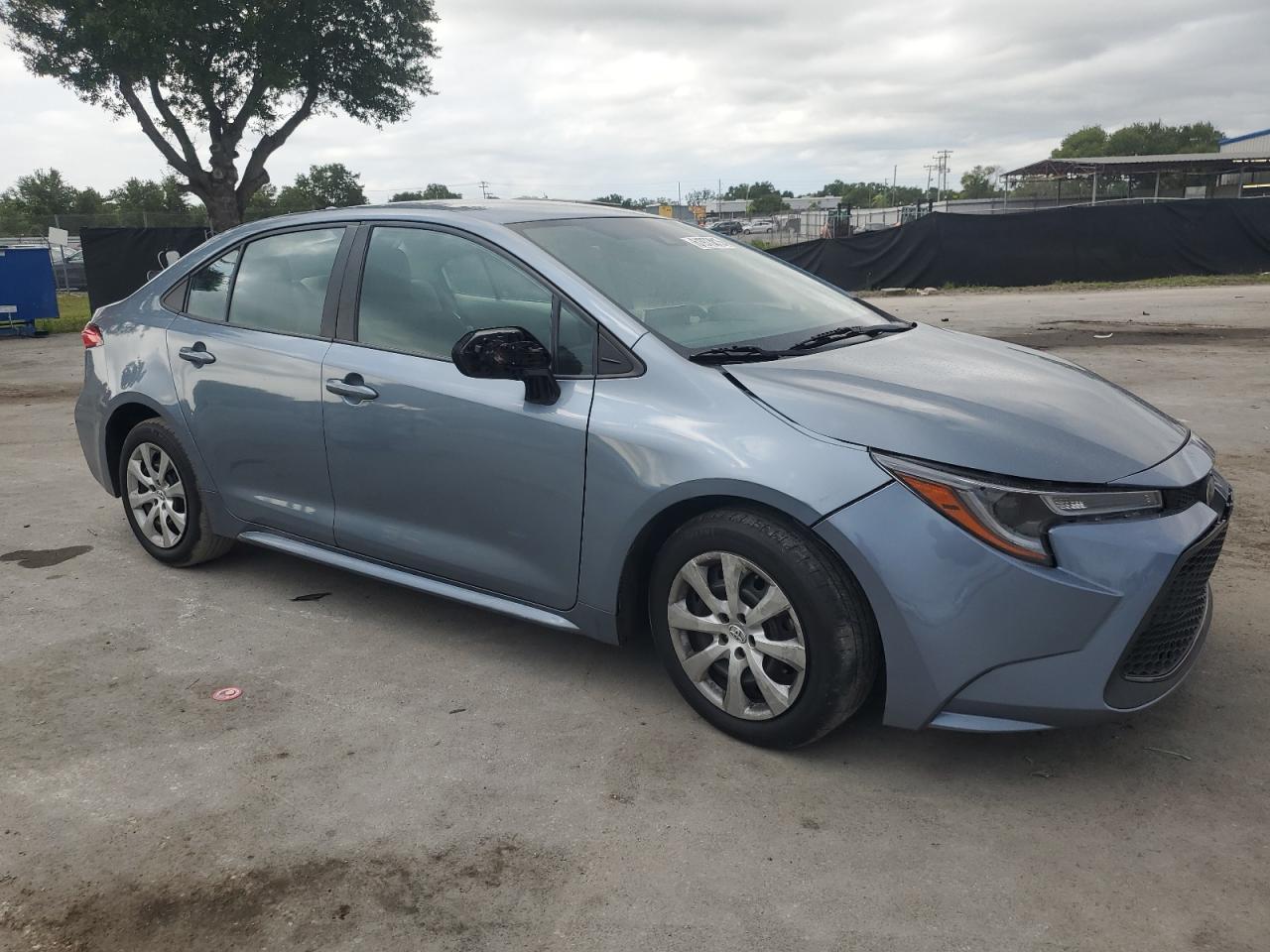 2021 Toyota Corolla Le - Image 4
