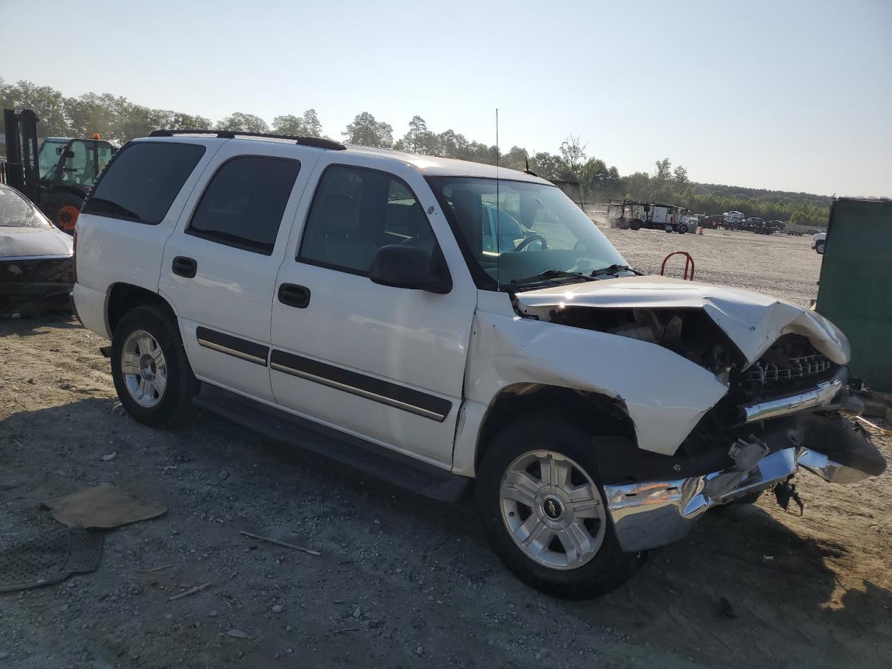 2005 Chevrolet Tahoe C1500 - Image 4