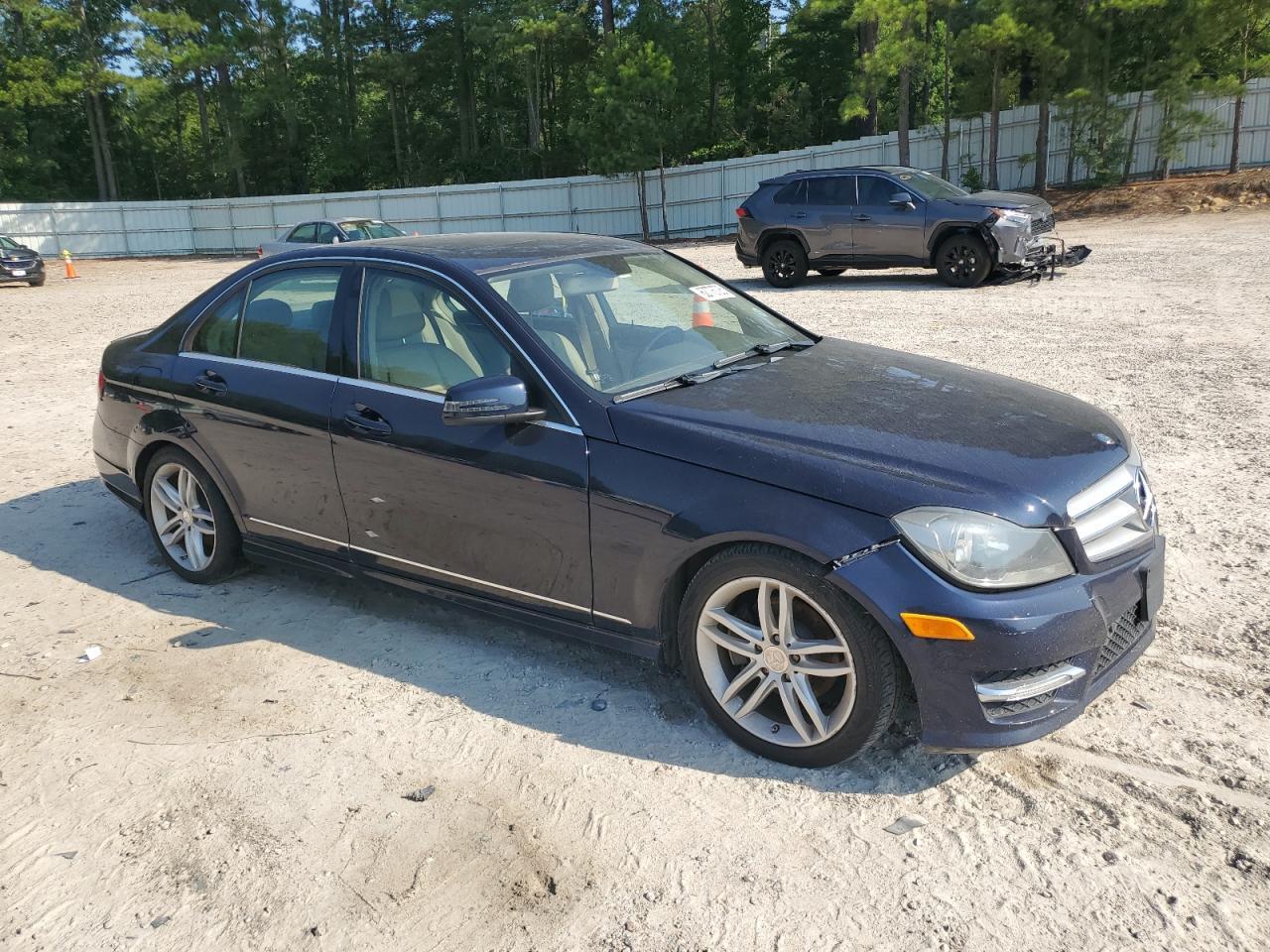 2013 Mercedes-Benz C 250 - Фото 4