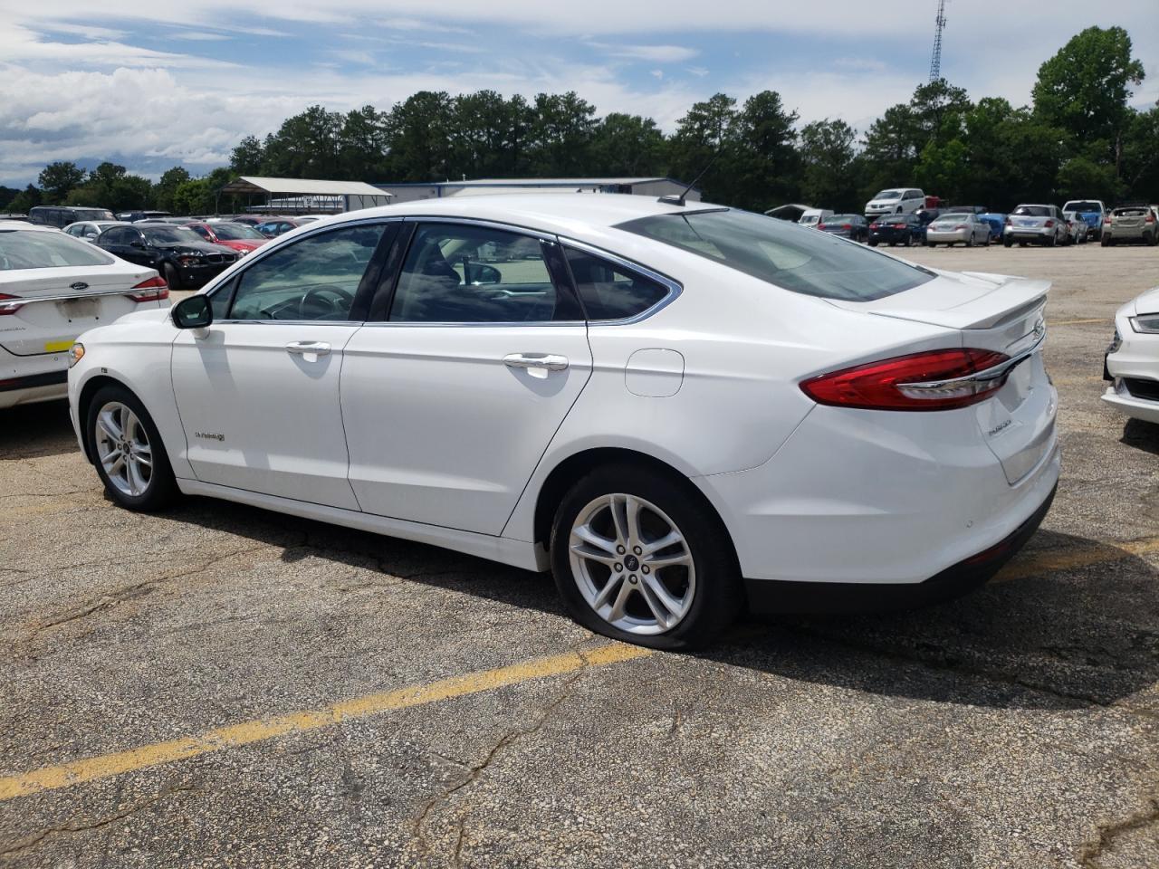 2018 Ford Fusion Se Hybrid - Image 2