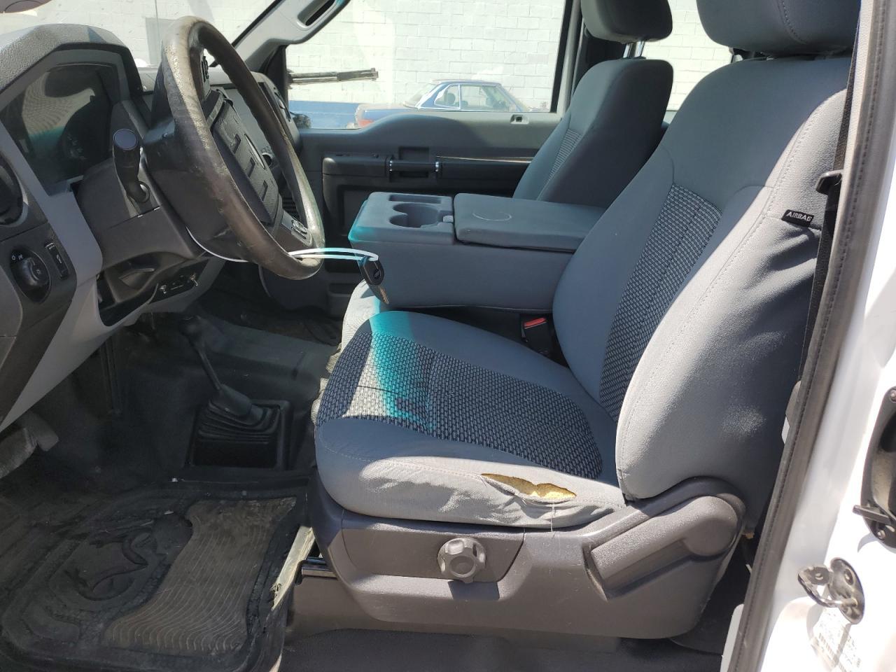 2015 Ford F250 Super Duty - Image 7