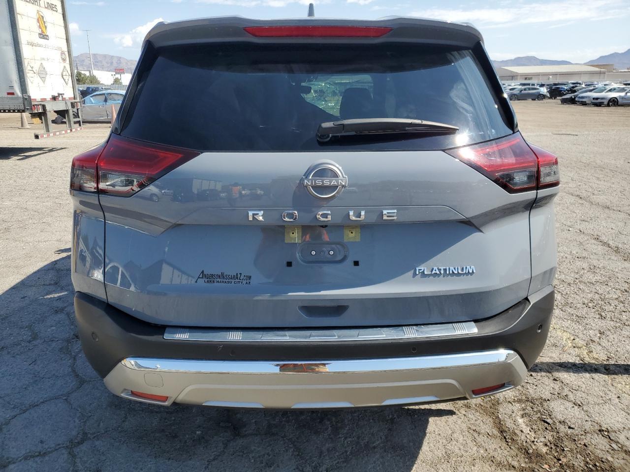 2023 Nissan Rogue Platinum - Image 6