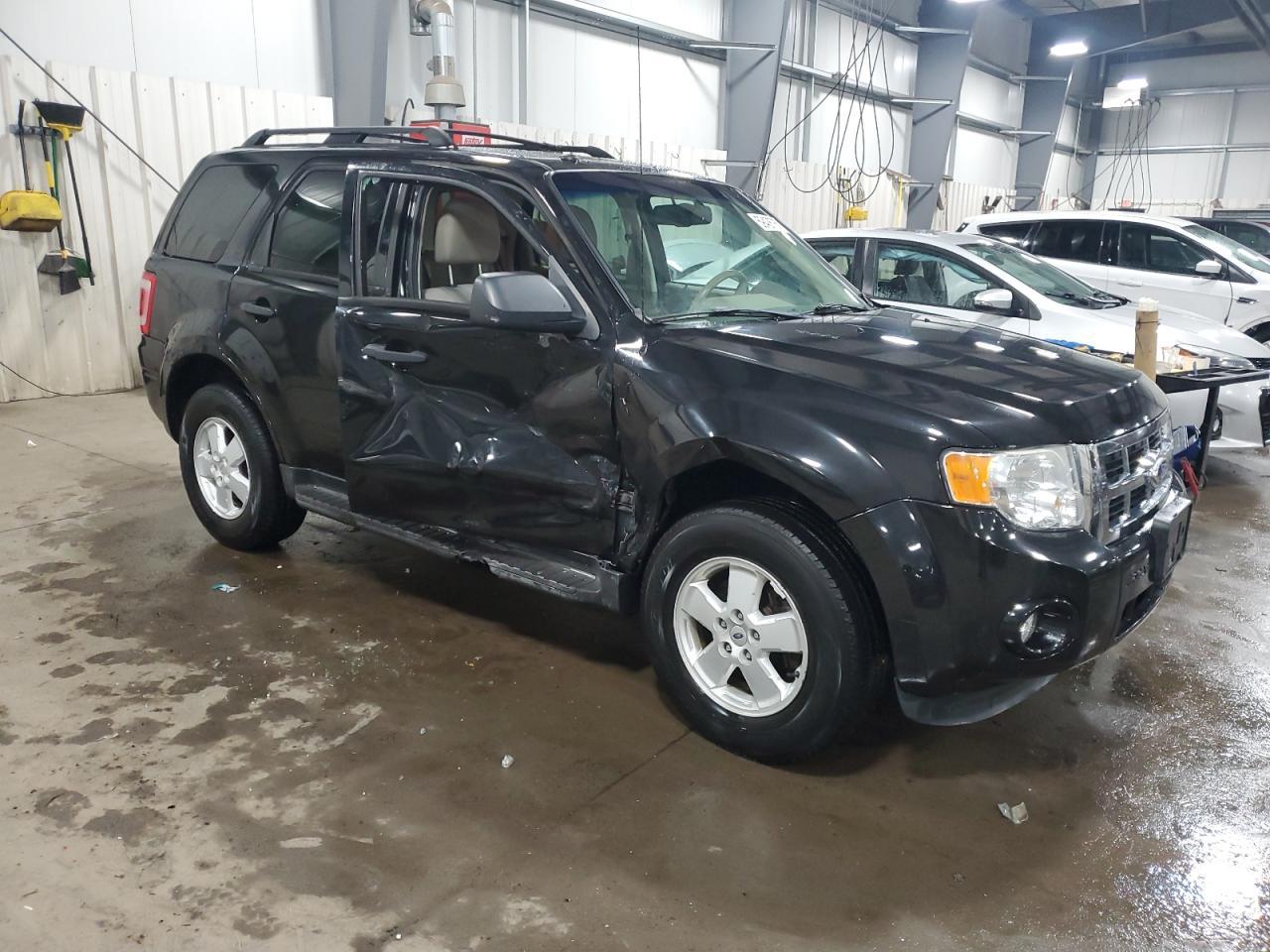 2011 Ford Escape Xlt - Фото 4