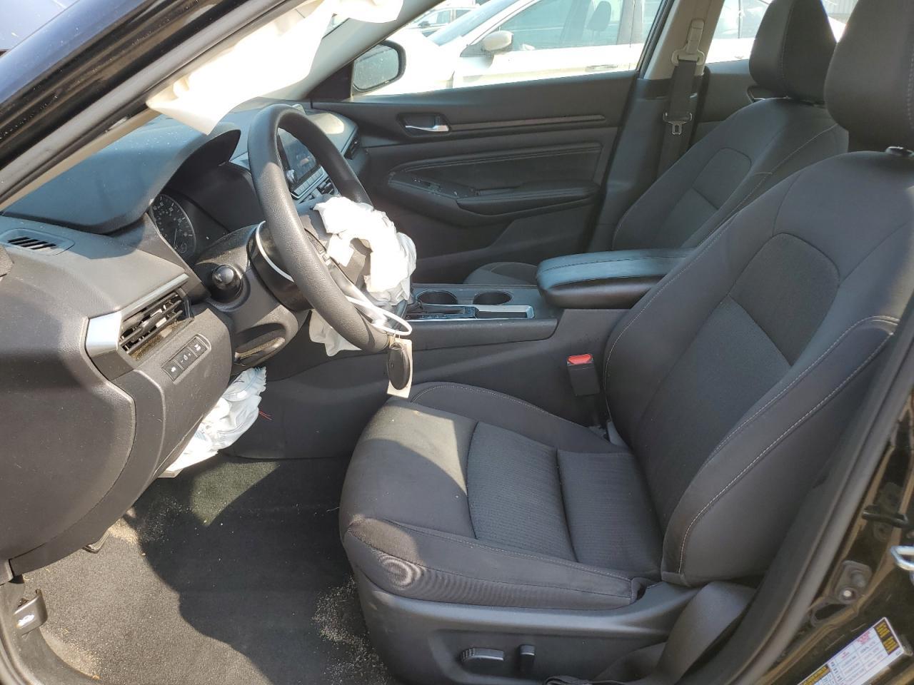 2020 Nissan Altima S - Фото 7