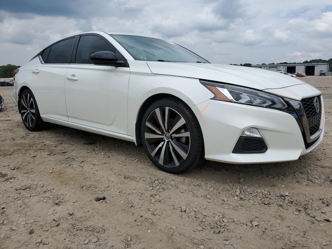 2019 Nissan Altima Sr - Фото 4