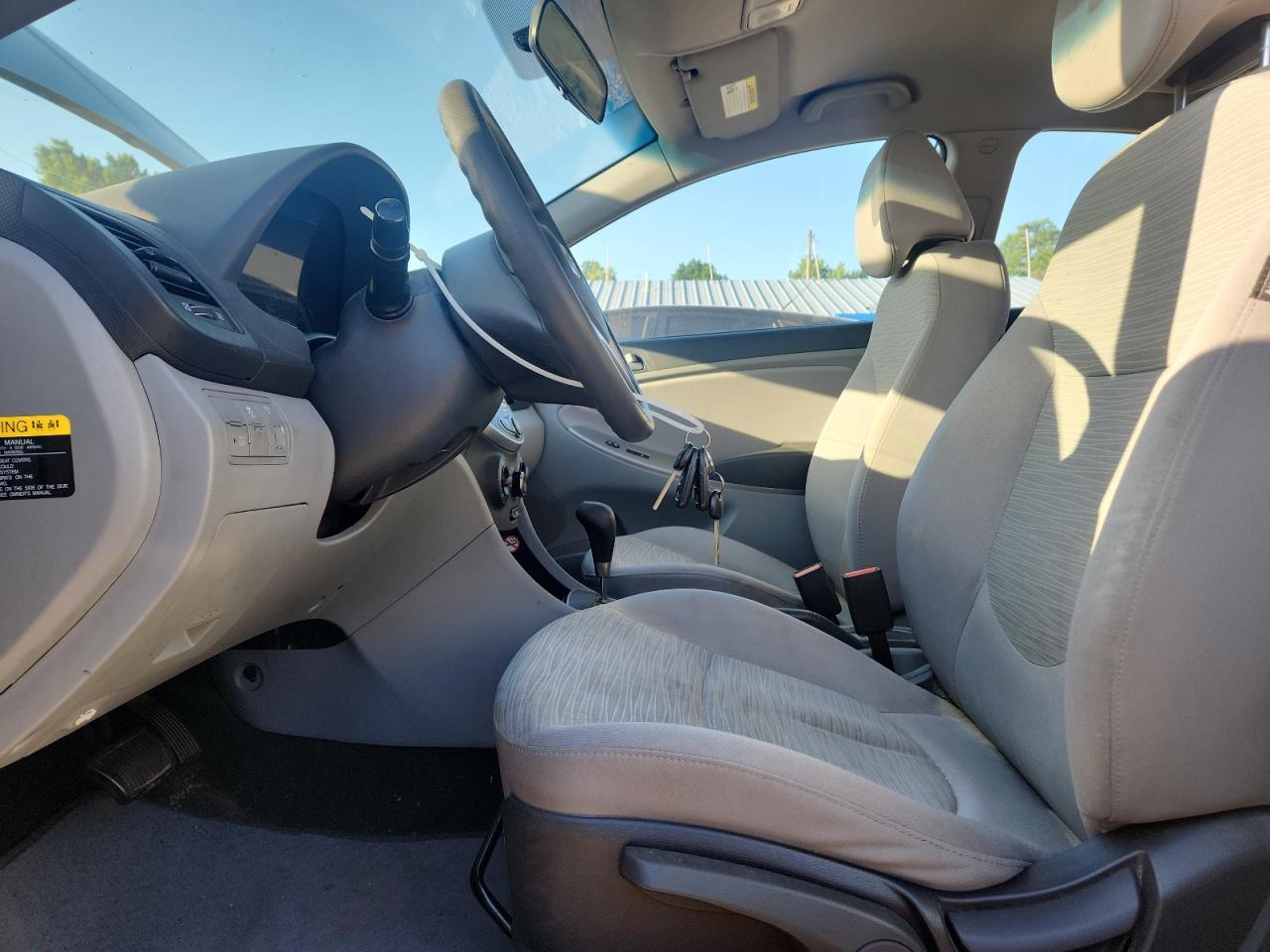 2017 Hyundai Accent Se - Фото 7