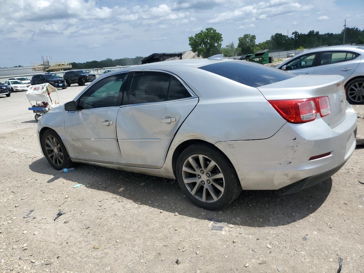 2015 Chevrolet Malibu 2Lt - Фото 2