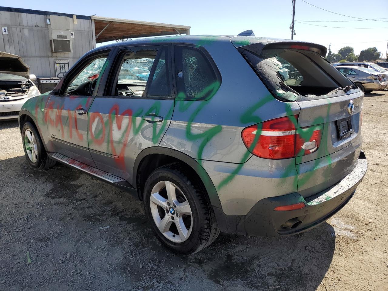 2010 BMW X5 xDrive30I - Image 2