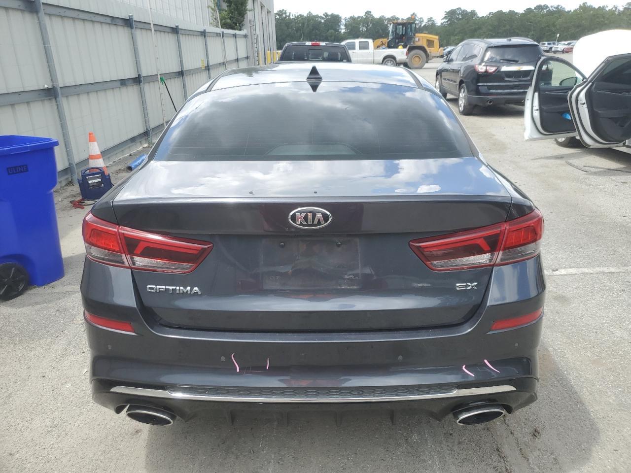 2019 Kia Optima Ex - Image 6