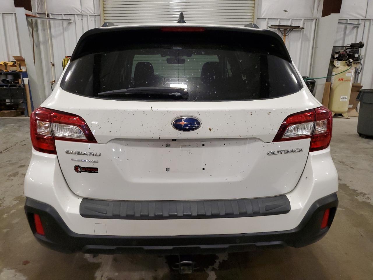 2019 Subaru Outback Touring - Фото 6