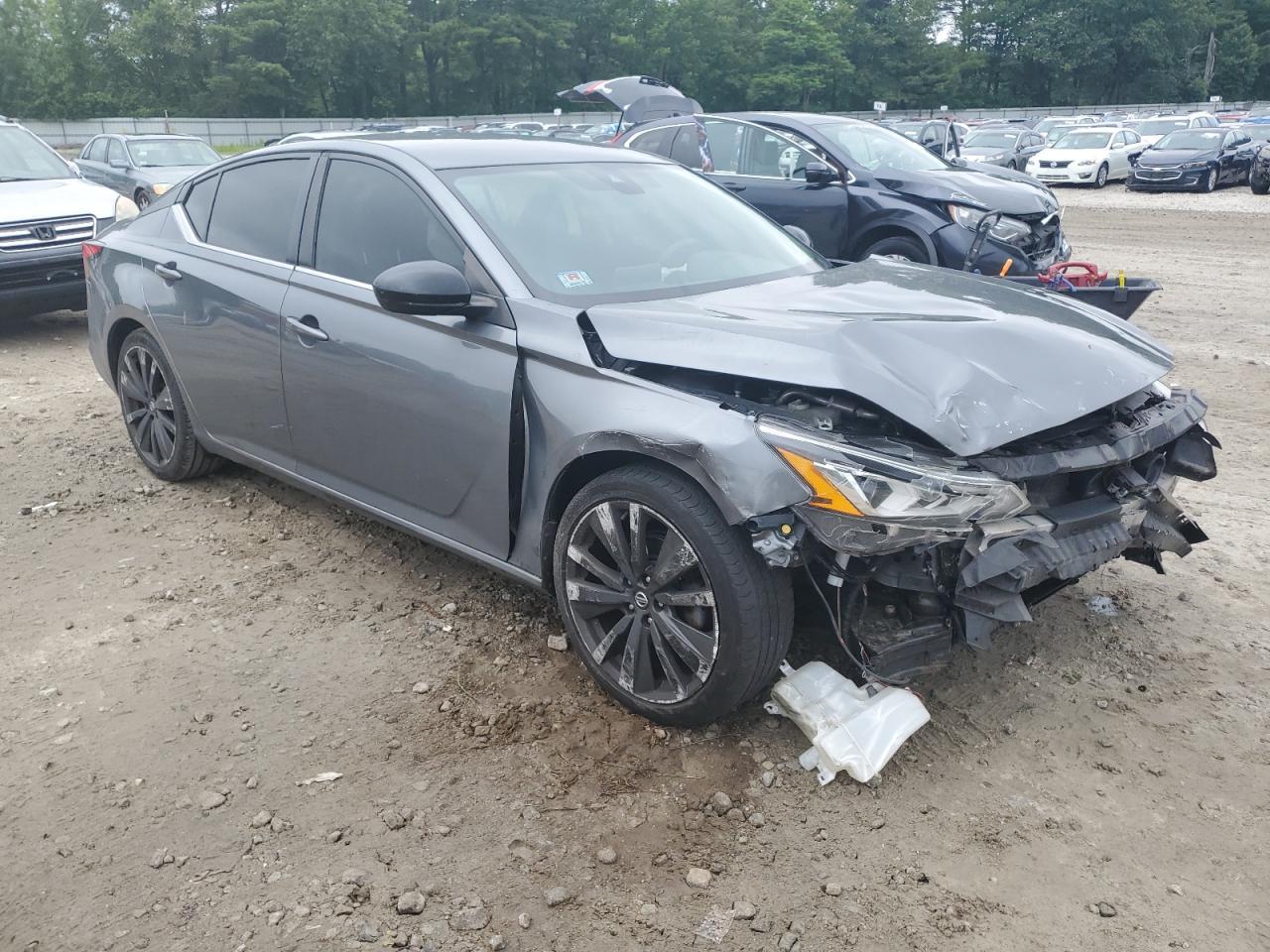 2020 Nissan Altima Sr - Image 4
