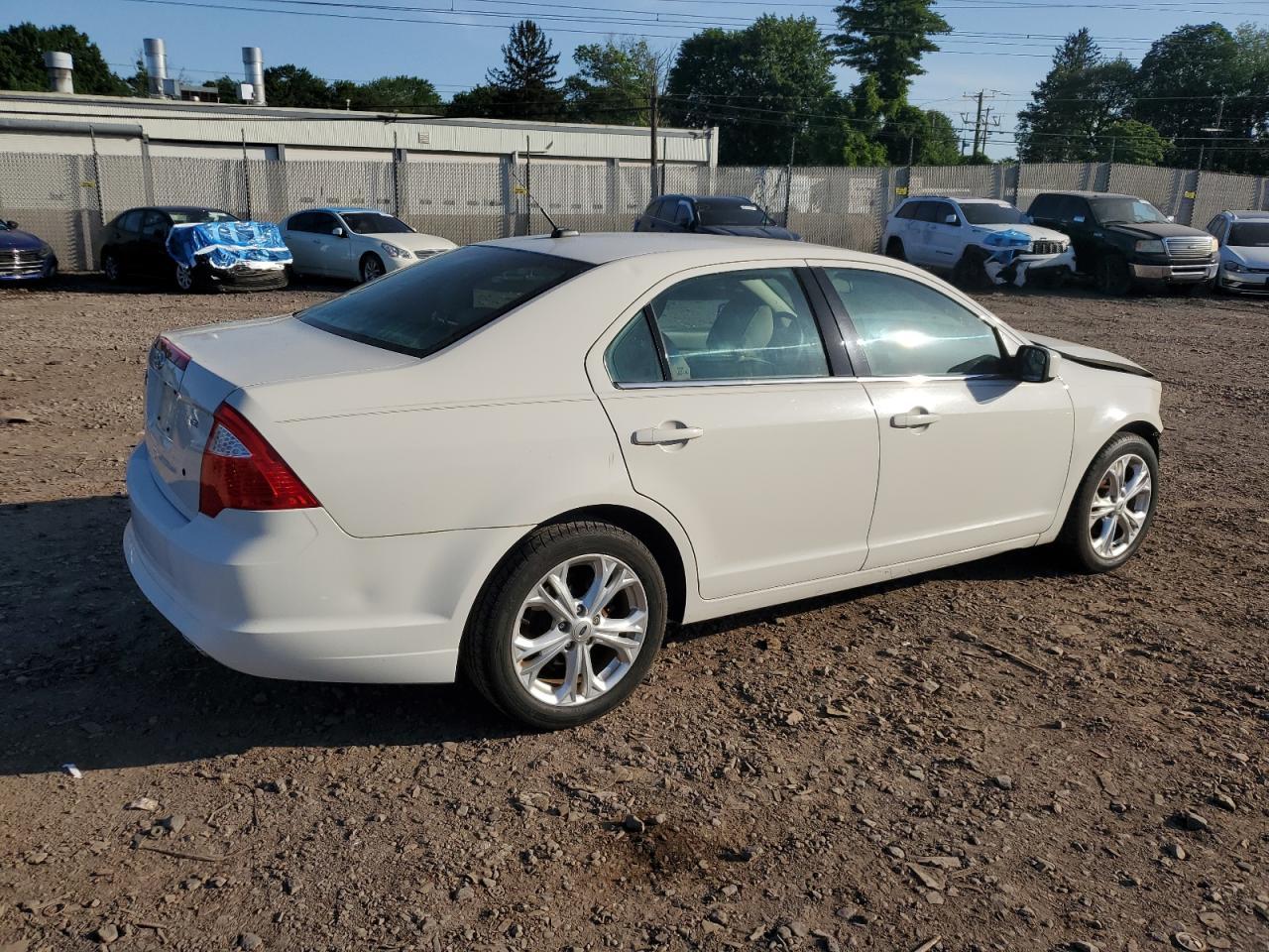 2012 Ford Fusion Se - Фото 3