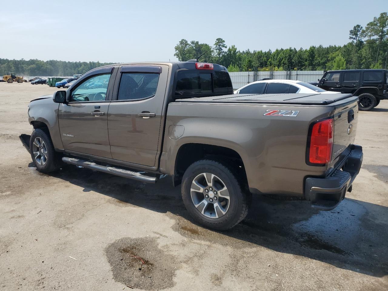 2017 Chevrolet Colorado Z71 - Фото 2