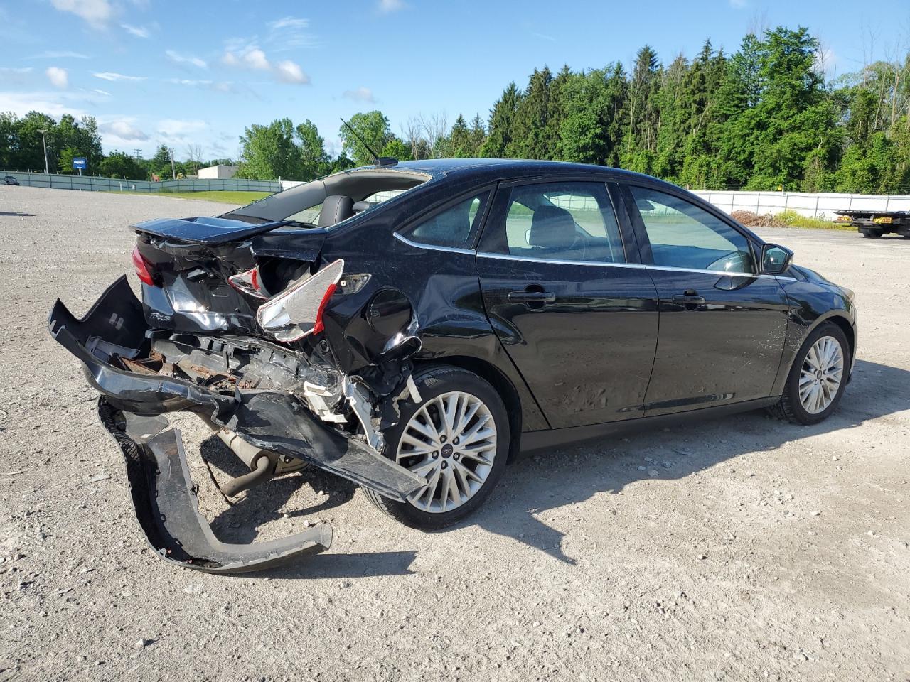 2016 Ford Focus Titanium - Фото 3