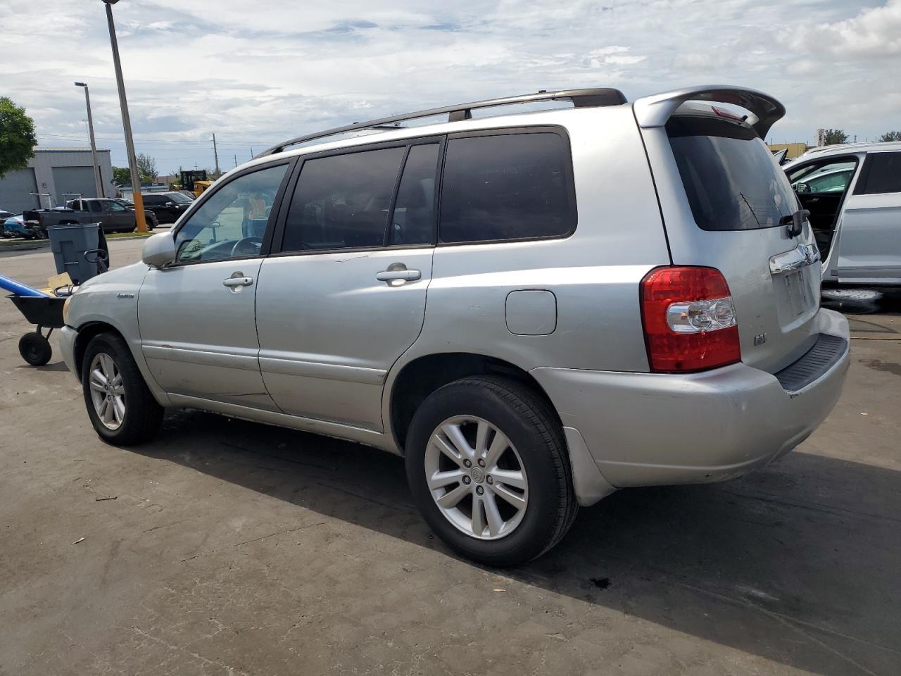 2006 Toyota Highlander Hybrid - Фото 2