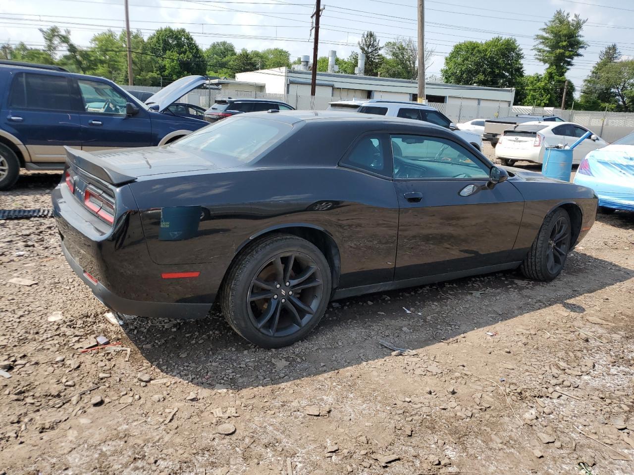 2017 Dodge Challenger Sxt - Фото 3
