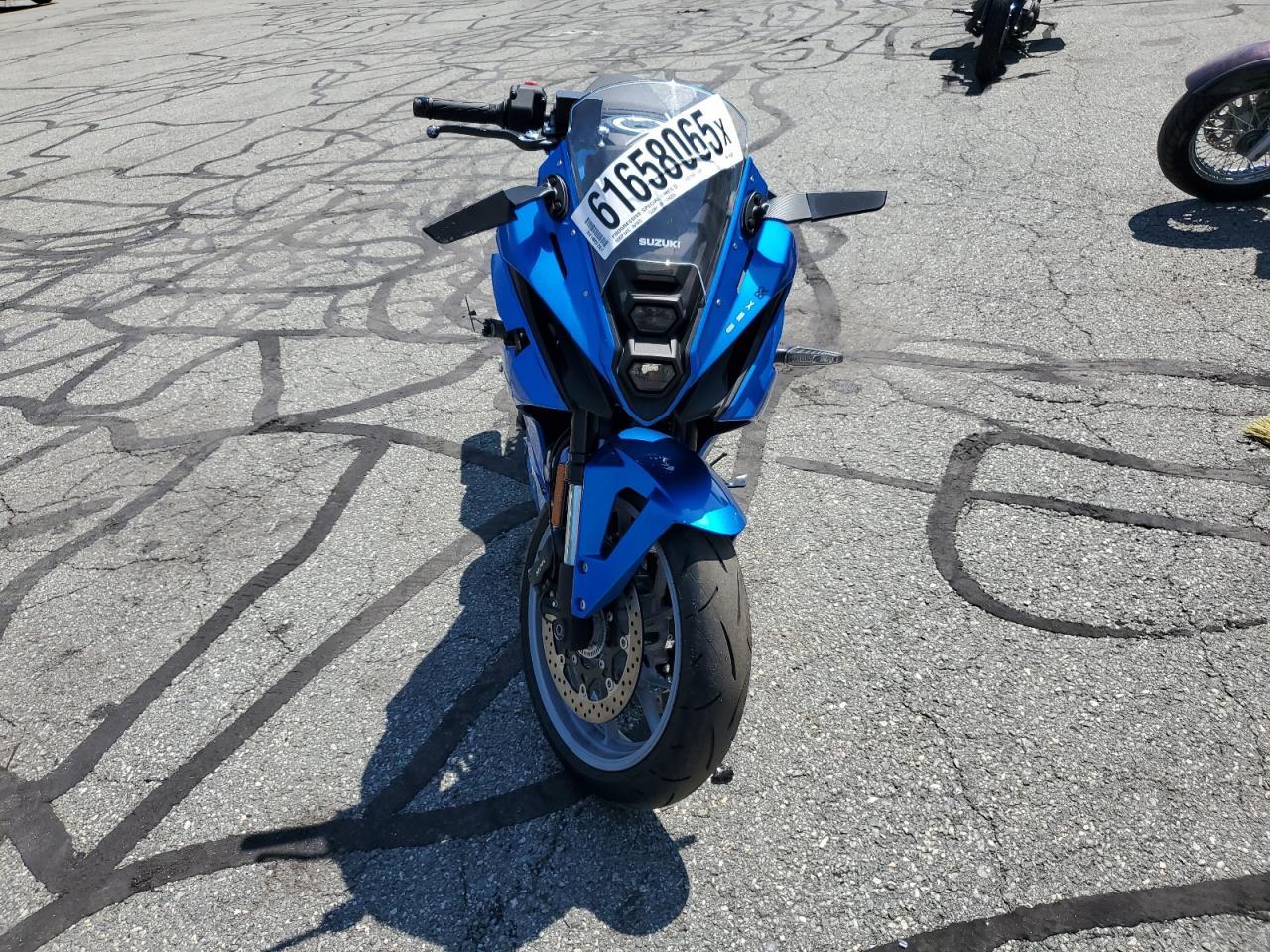 2024 Suzuki Gsx800 F - Фото 2