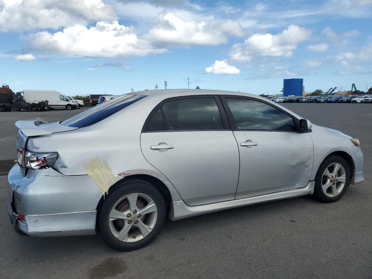 2012 Toyota Corolla Base - Фото 3