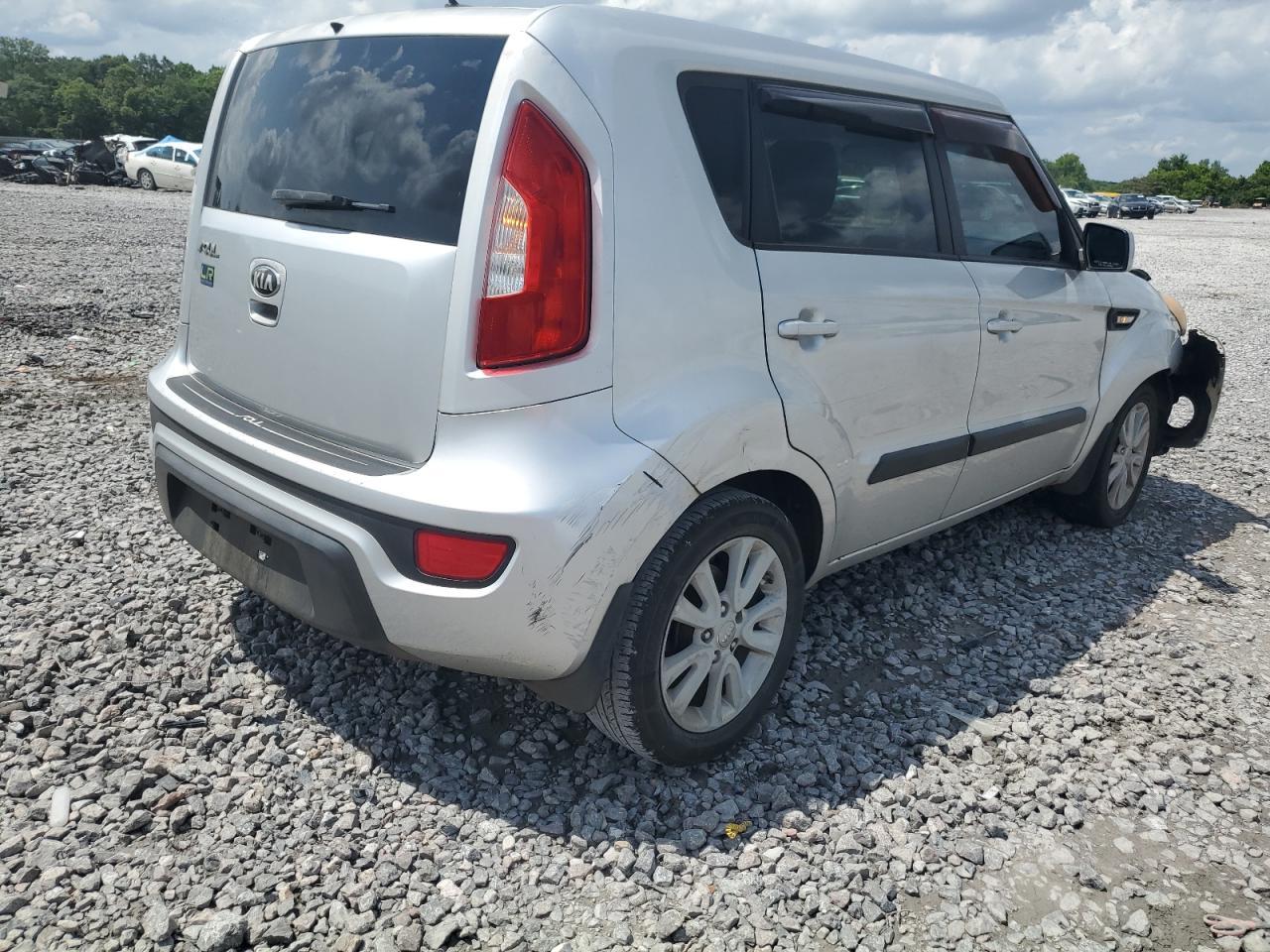 2013 Kia Soul - Image 3