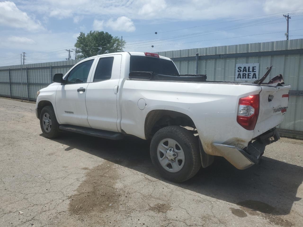 2018 Toyota Tundra Double Cab Sr - Image 2