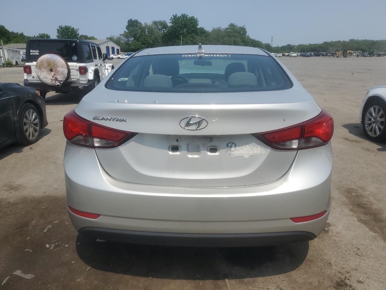 2015 Hyundai Elantra Se - Image 6