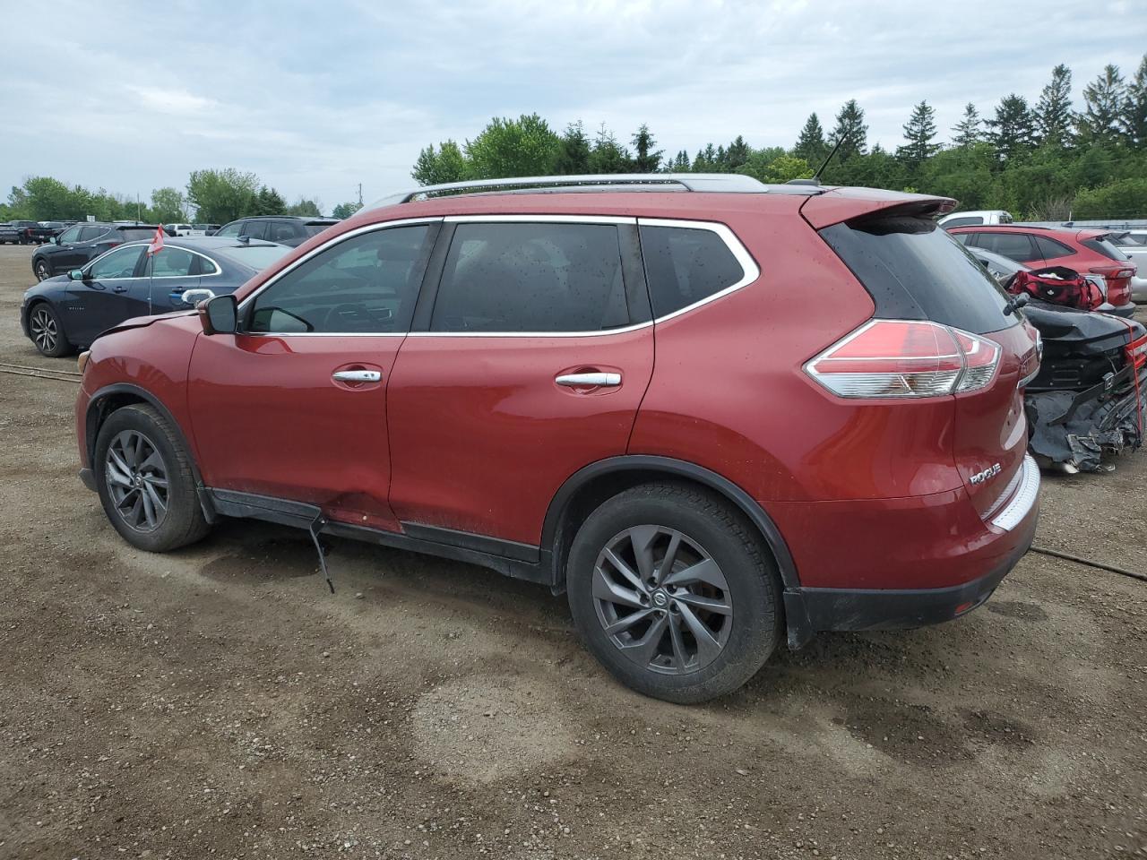 2016 Nissan Rogue S - Фото 2
