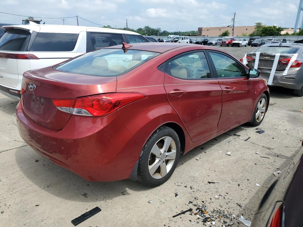 2013 Hyundai Elantra Gls - Фото 3