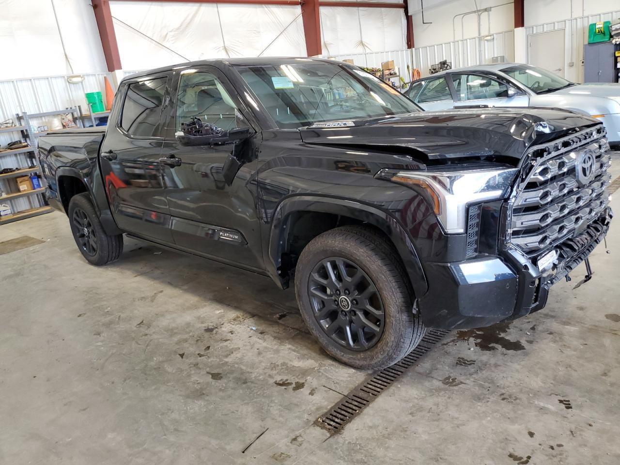 2024 Toyota Tundra Crewmax Platinum - Фото 4