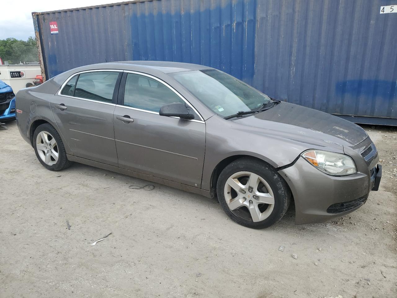 2010 Chevrolet Malibu Ls - Фото 4