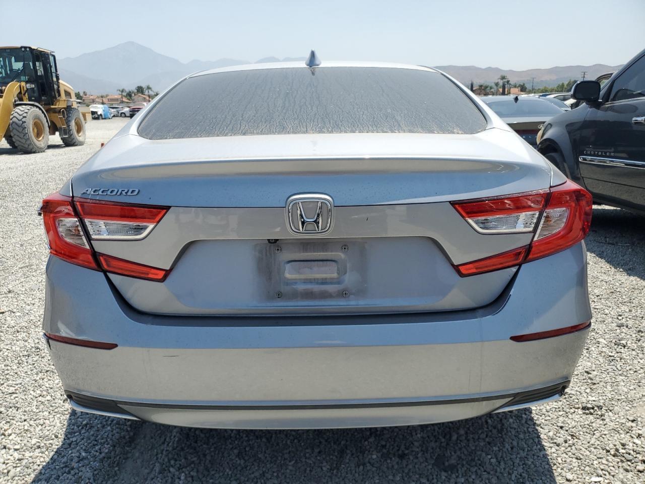 2018 Honda Accord Lx - Фото 6