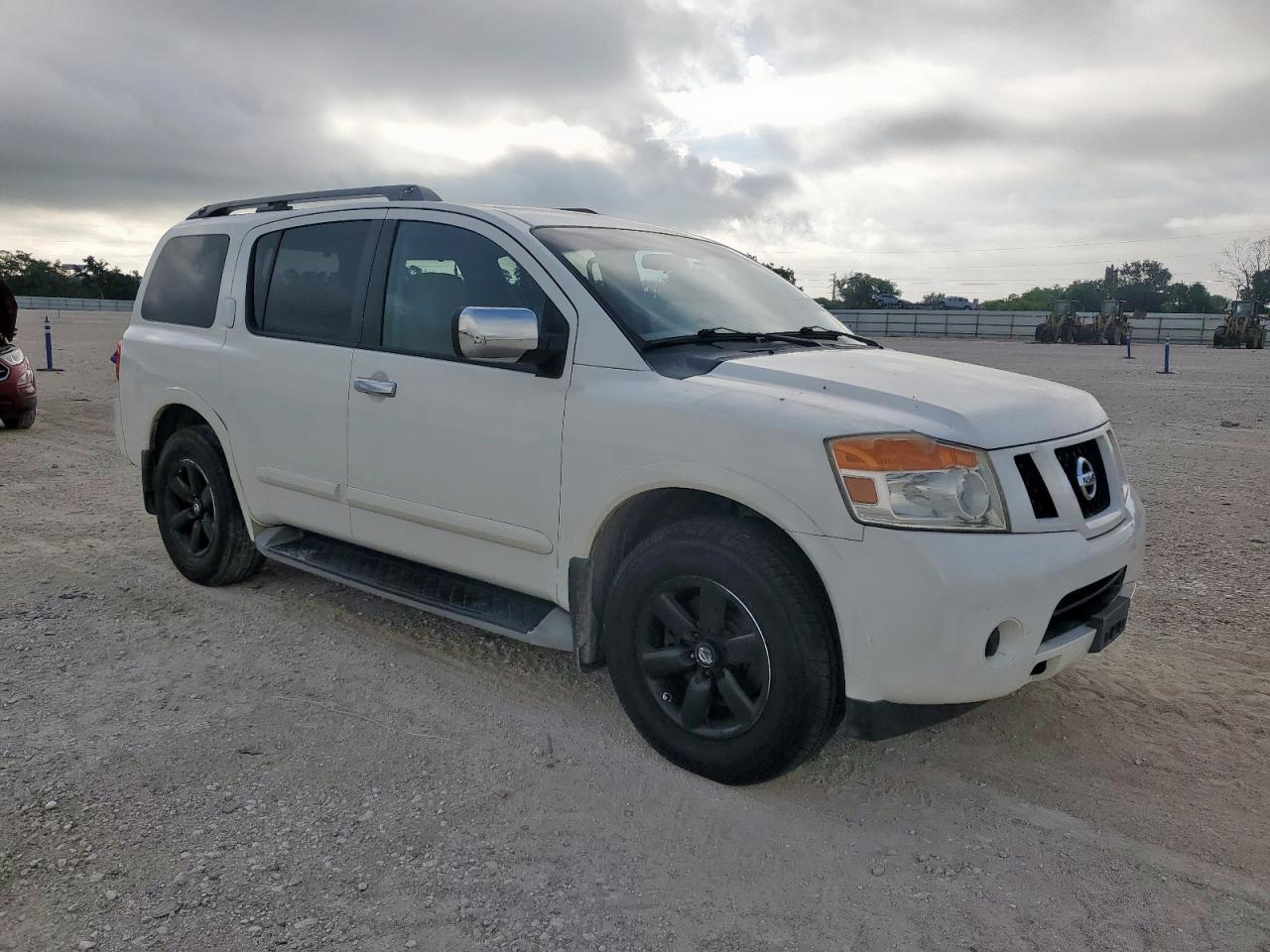 2011 Nissan Armada Sv - Фото 4