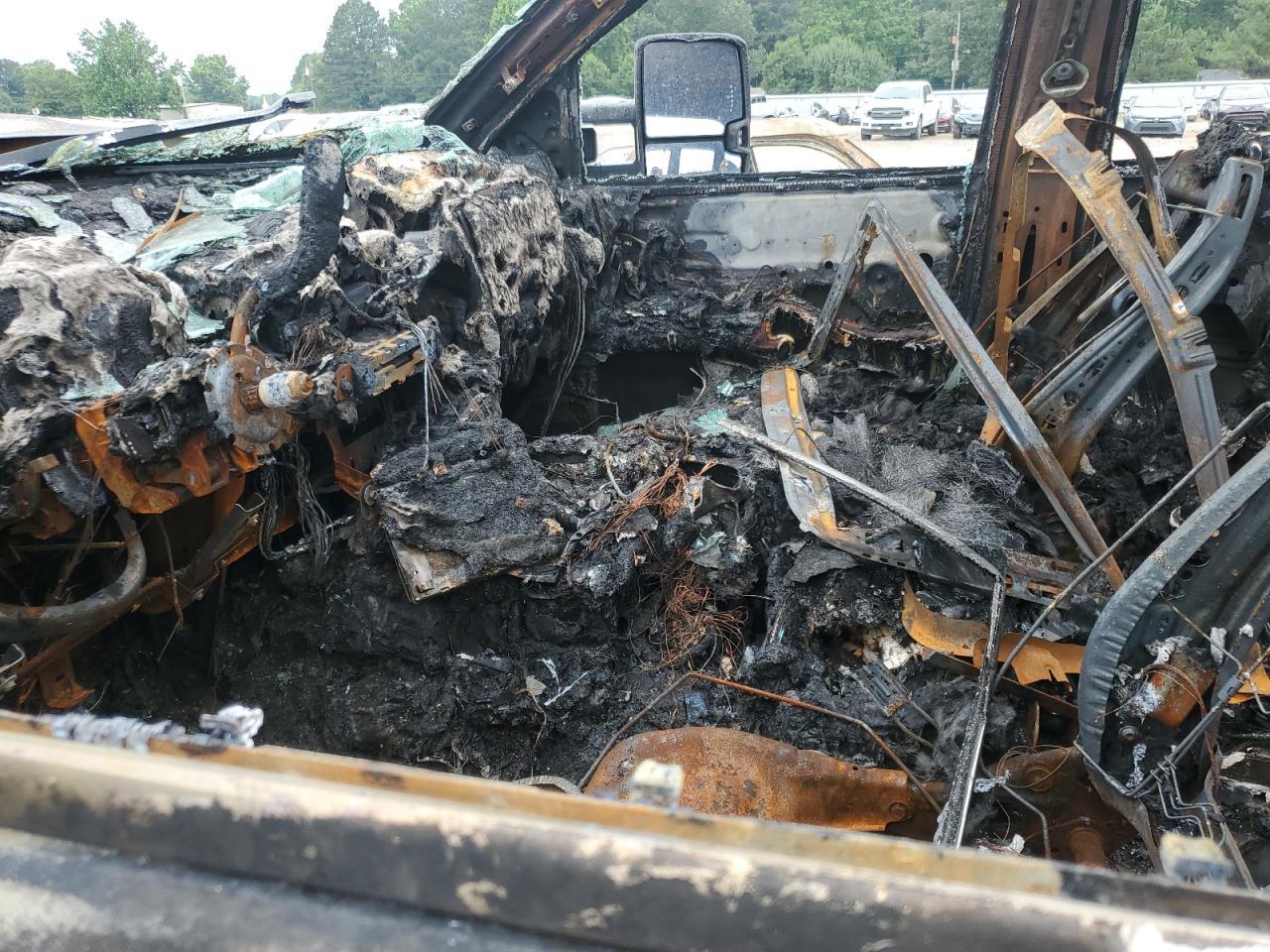 2019 GMC Sierra K2500 Denali - Image 7