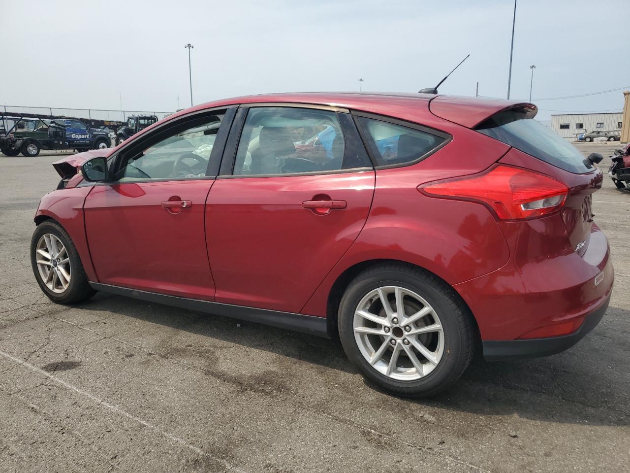 2015 Ford Focus Se - Image 2