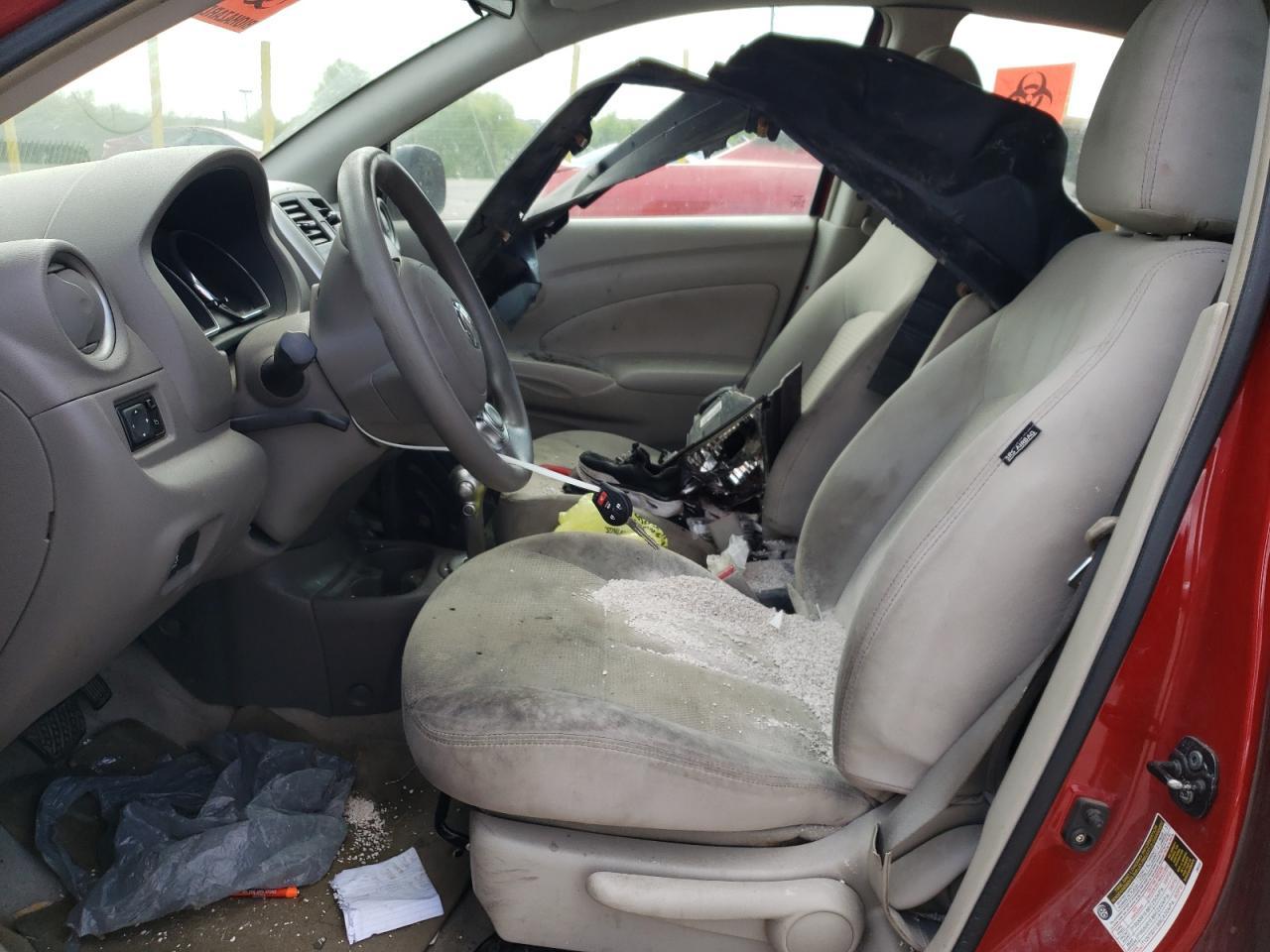 2014 Nissan Versa S - Фото 7