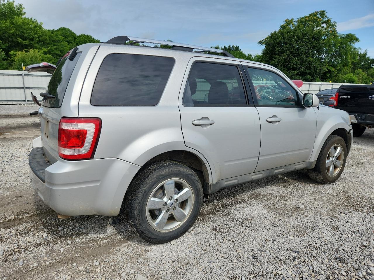 2009 Ford Escape Limited - Фото 3