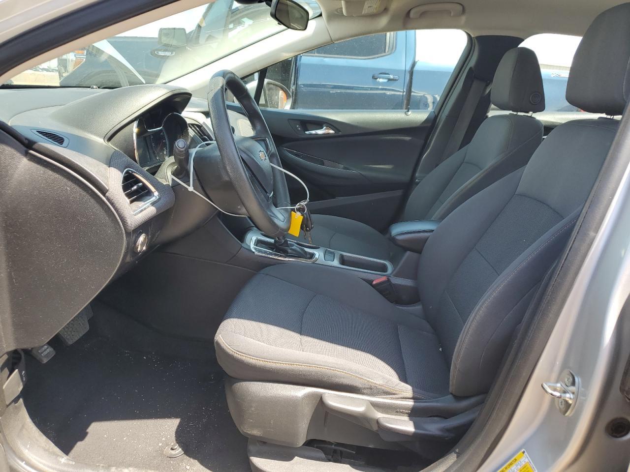 2018 Chevrolet Cruze Ls - Image 7