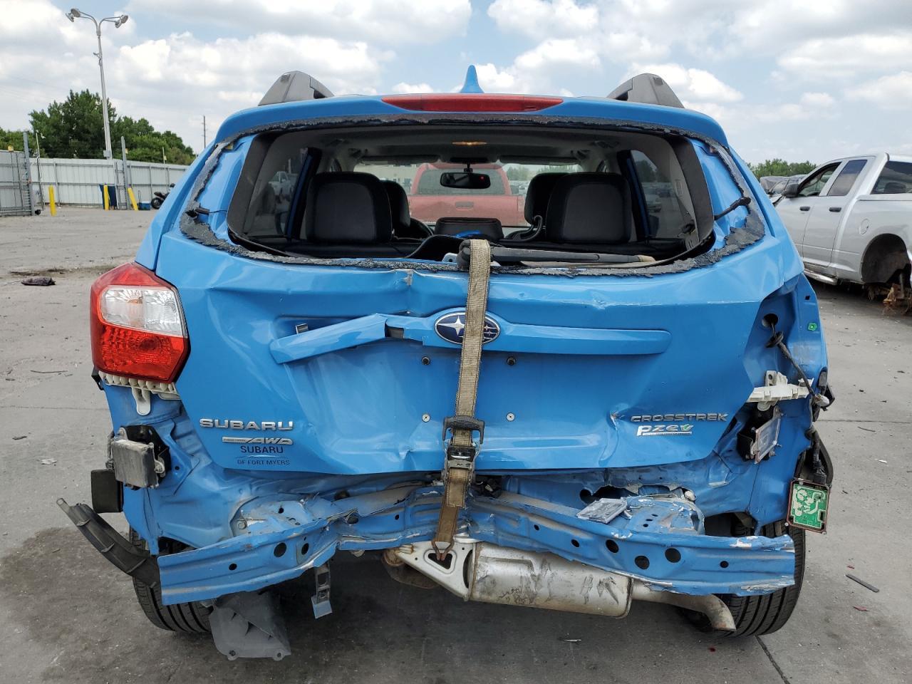 2016 Subaru Crosstrek Limited - Image 6