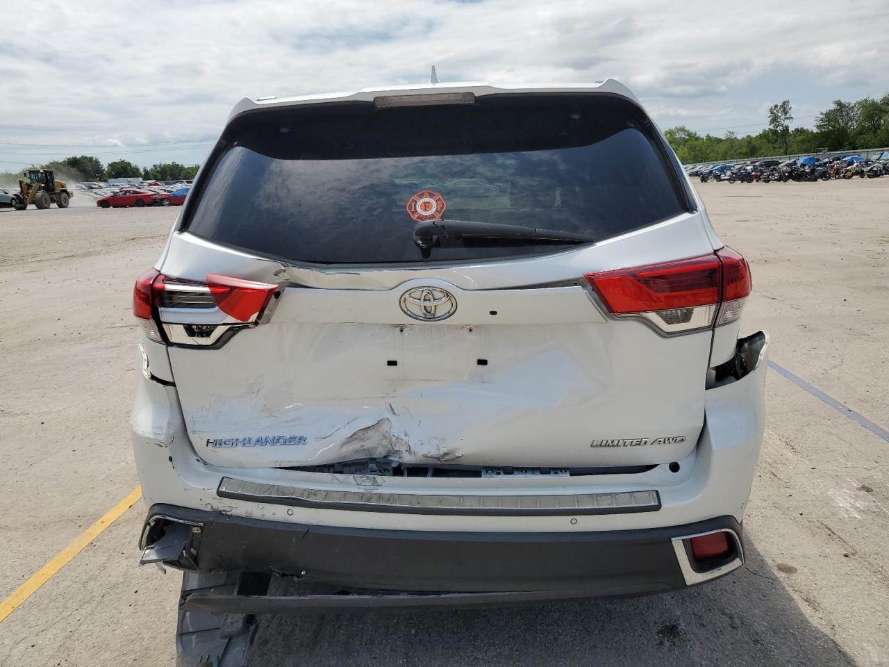 2018 Toyota Highlander Limited - Фото 6