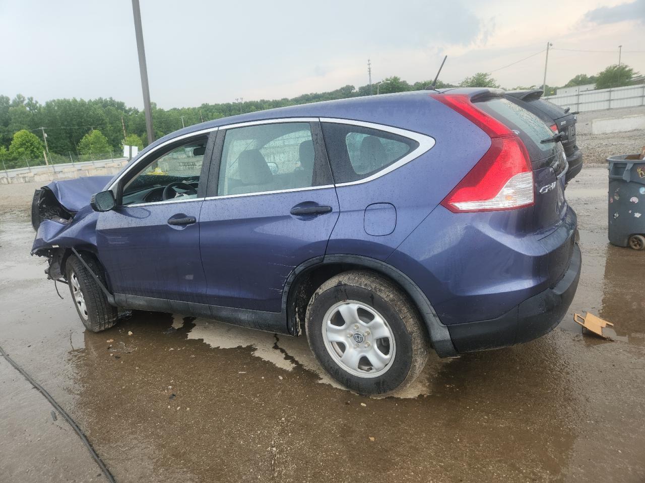 2014 Honda Cr-V Lx - Image 2