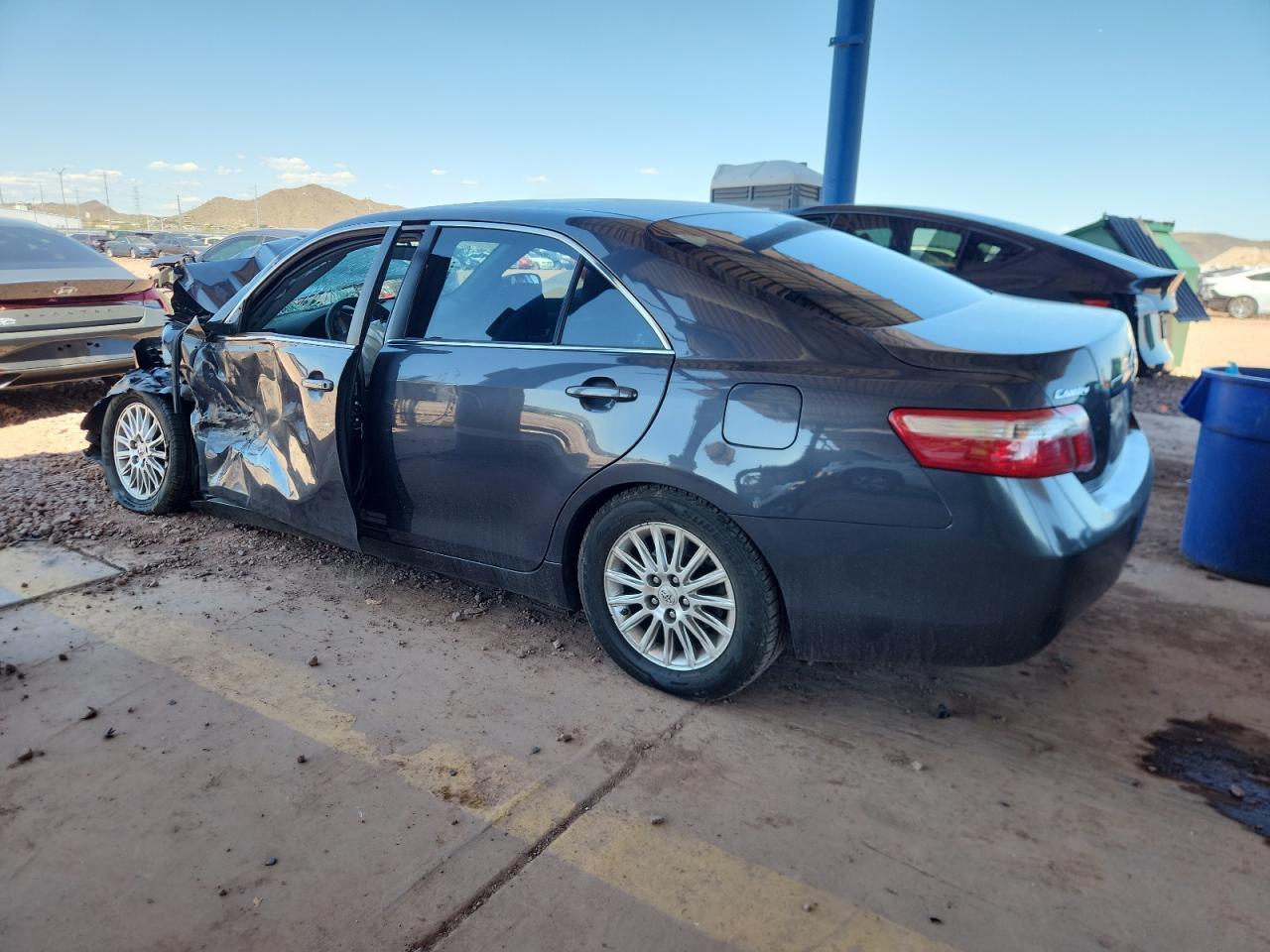 2009 Toyota Camry Base - Image 2